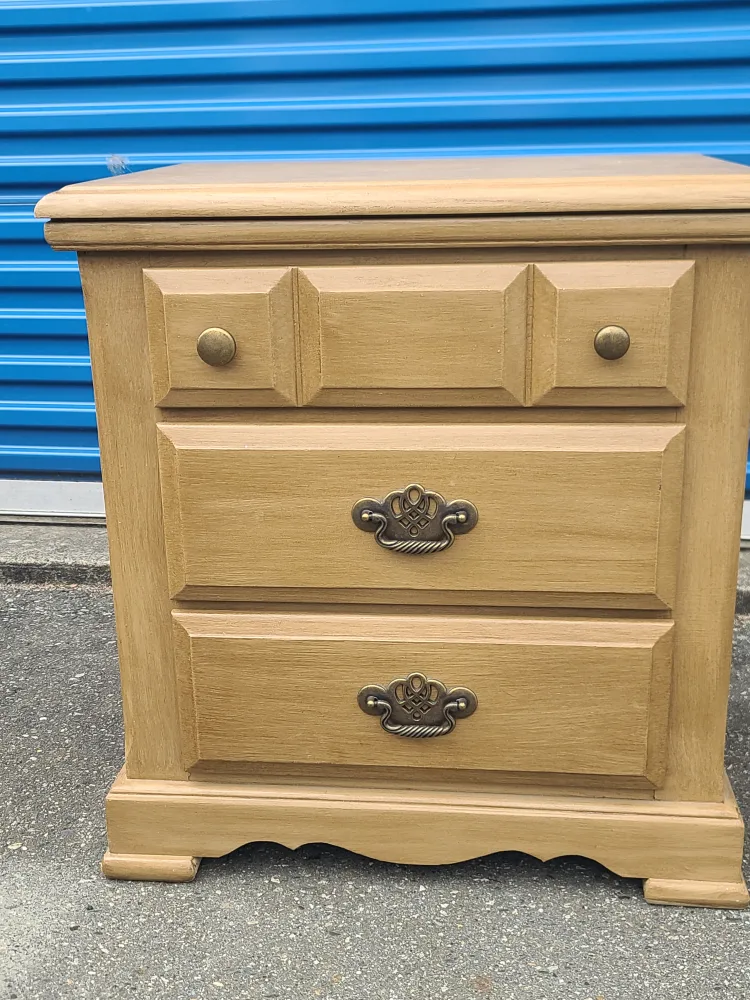 Wooden 3-Drawer Nightstand