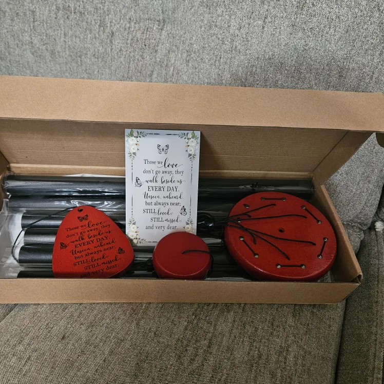 Wind Chimes with Memorial Tag image indicator(3)