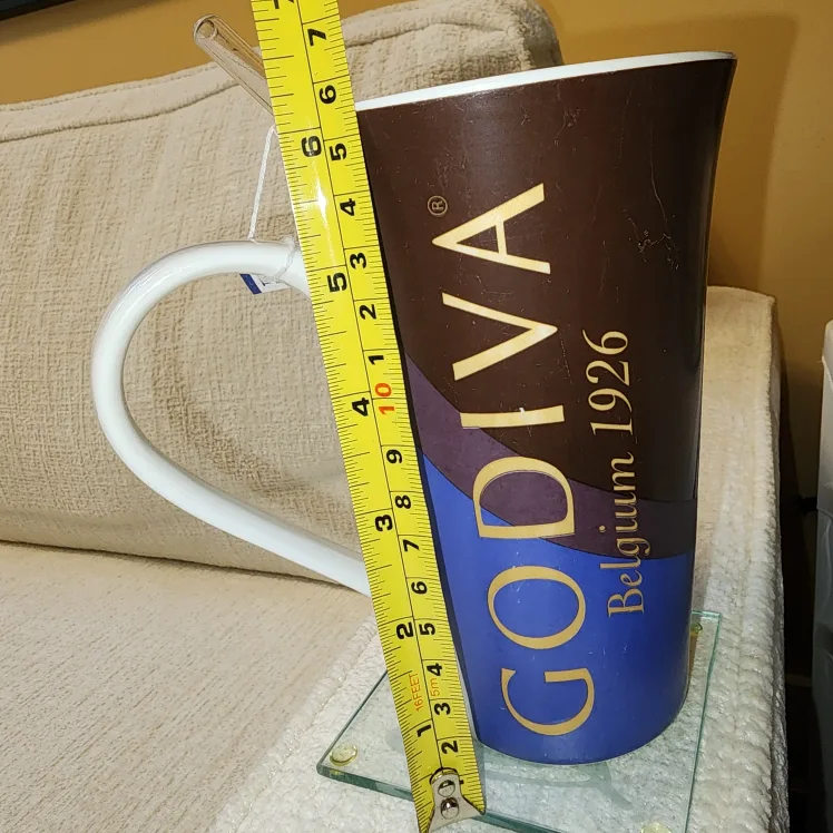 ISO: 20oz Godiva or 222 Fifth  Mugs image indicator(3)