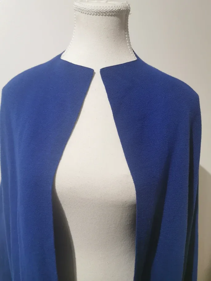 soia kyo medium cardigan open front front pockets image indicator(6)