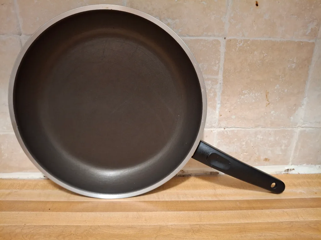 Non-stick frying pan 11" thumbnail