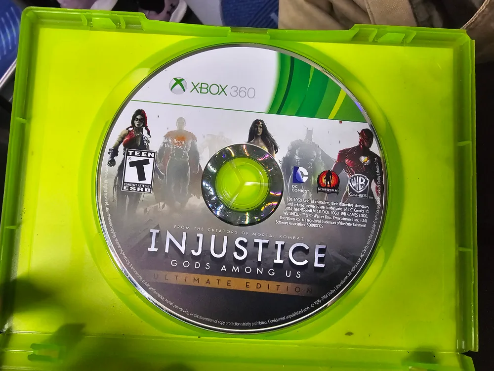 Injustice Gods Among Us Ultimate Edition - Xbox 360 image indicator(2)