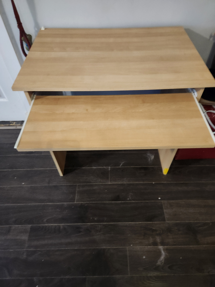 Wooden Computer Desk with Pull-Out Keyboard Tray