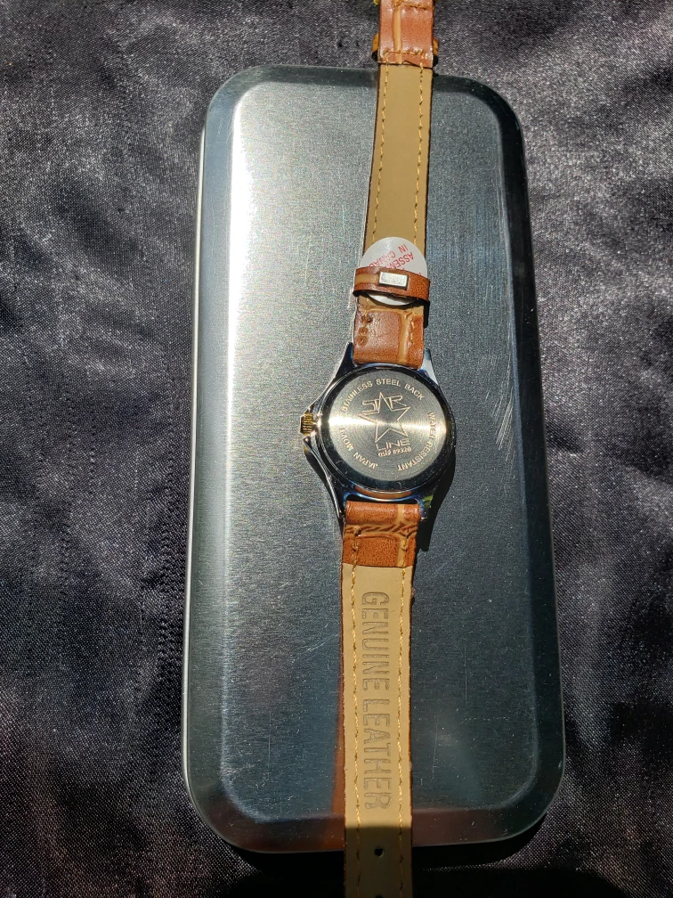 Labatts Women's Watch with Genuine Leather Band - photo 2