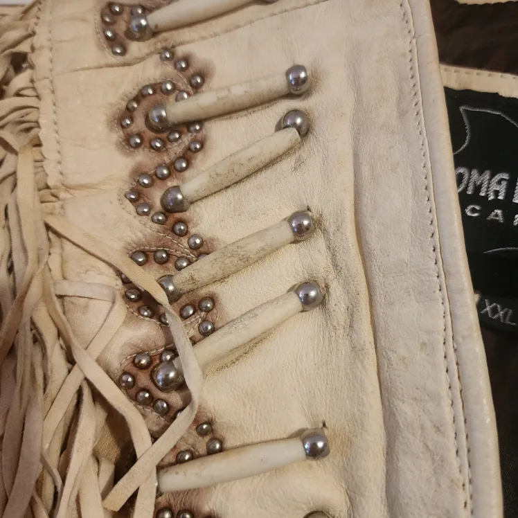 Moma Leather's Lamb Fringe Vest - Size XXL image indicator(8)