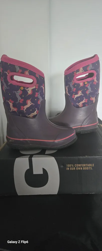 Girls bogs - perfect for winter image indicator(3)