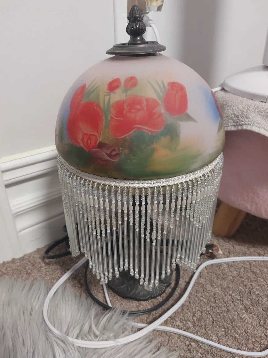 Vintage Floral Beaded Lamp thumbnail