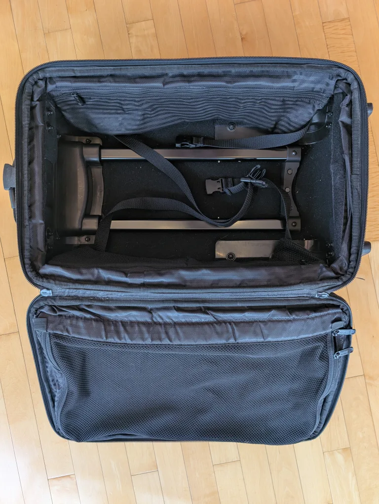 Black Rolling Suitcase image indicator(2)