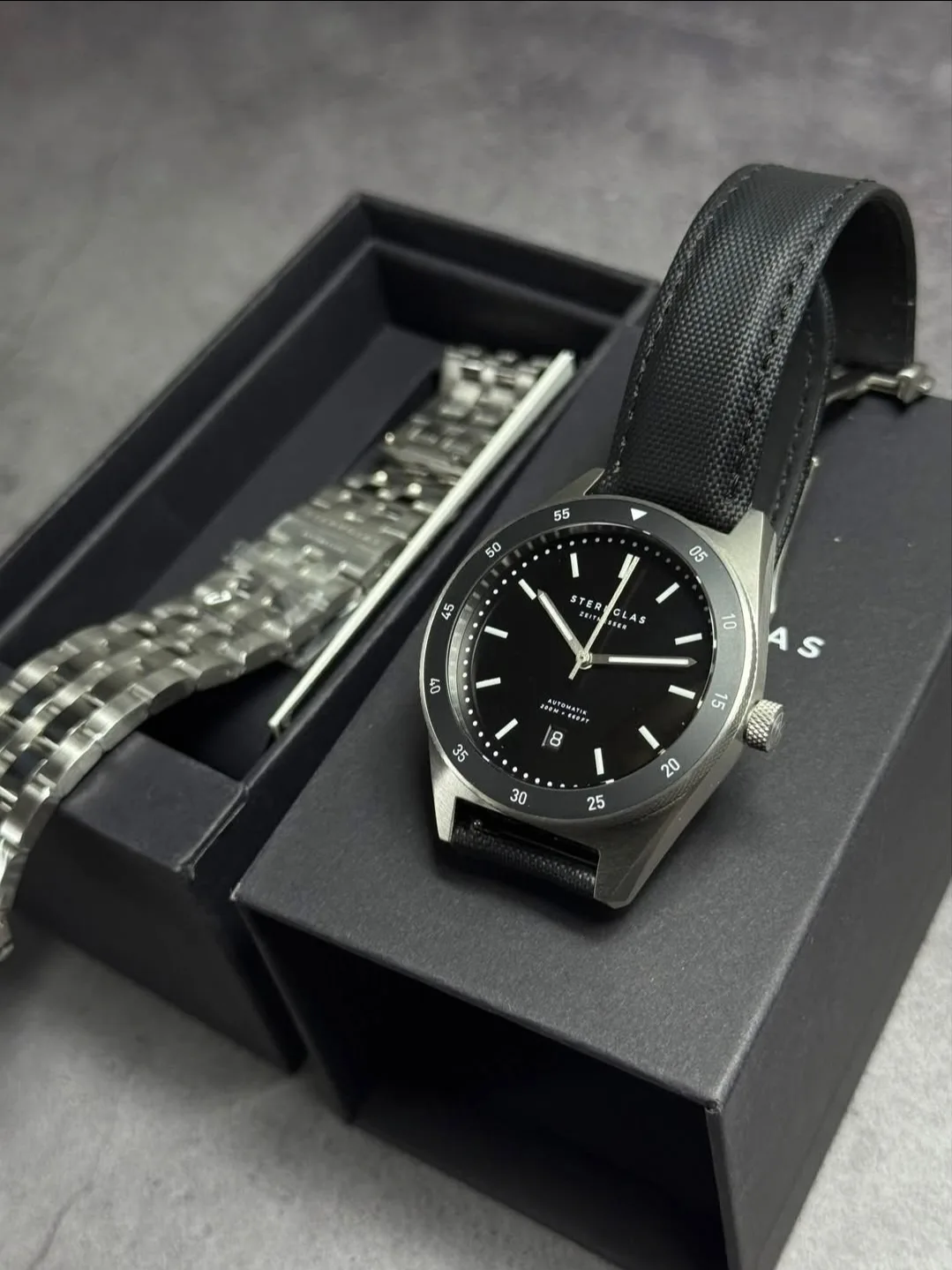 Sternglas Hamburg Edition Automatic Watch image indicator(2)