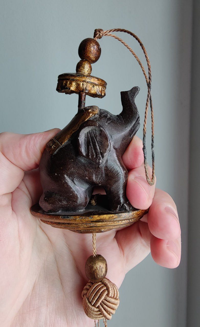 Vintage Carved Elephant Hanging Ornament Figure - photo 5