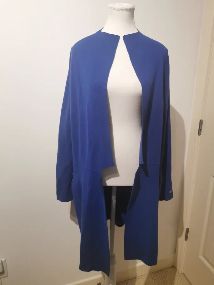 soia kyo medium cardigan open front front pockets image indicator(2)