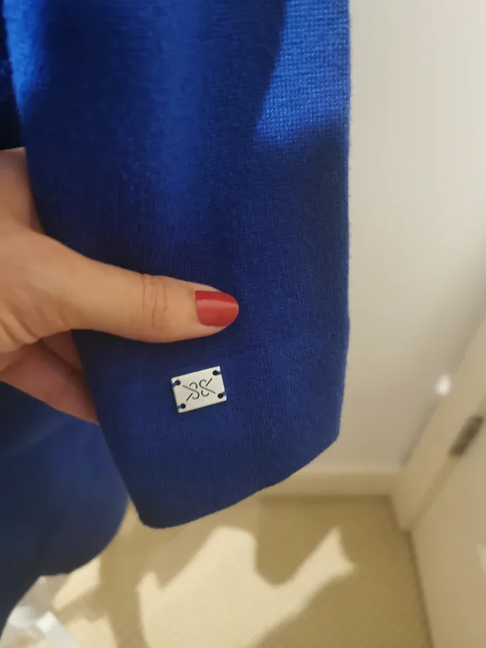 soia kyo medium cardigan open front front pockets image indicator(5)