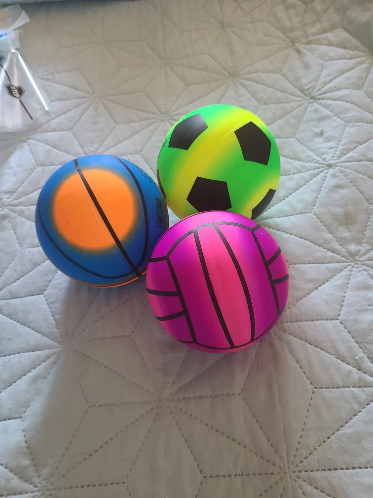 Colorful Kids' Balls - Set of 3 🧡 thumbnail