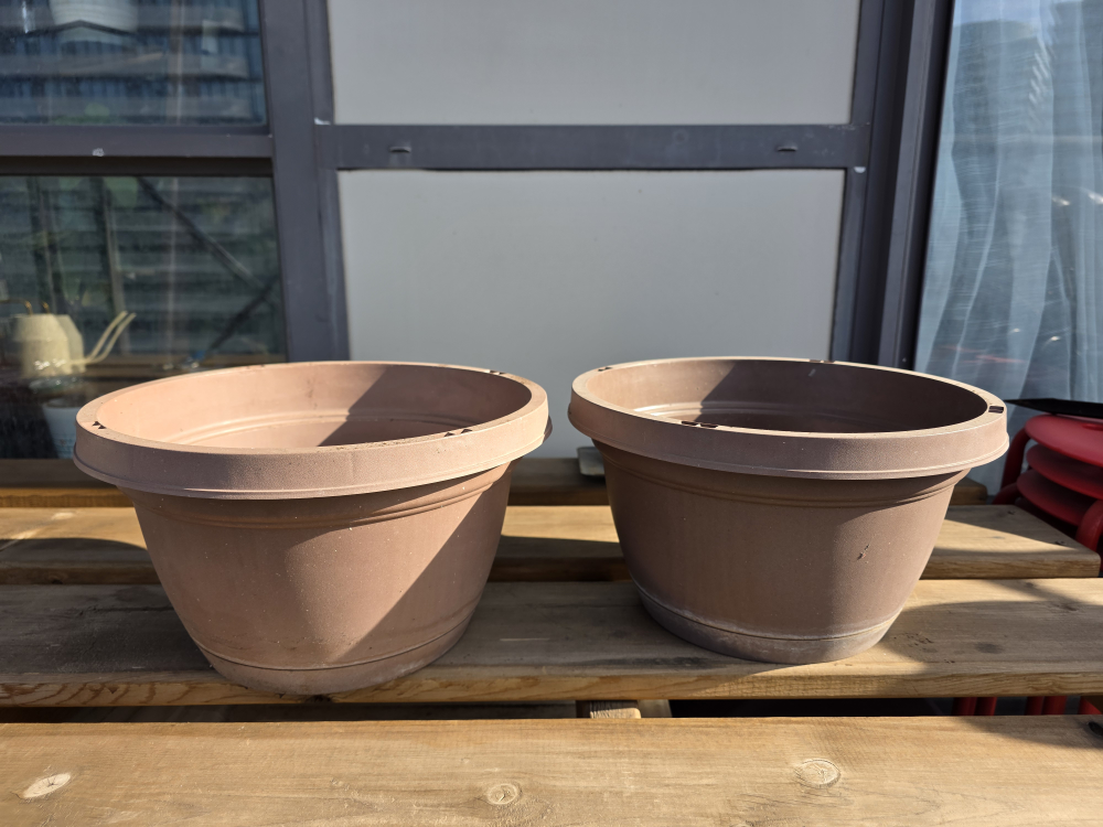 Brown Plastic Plant Pots - Set of 2