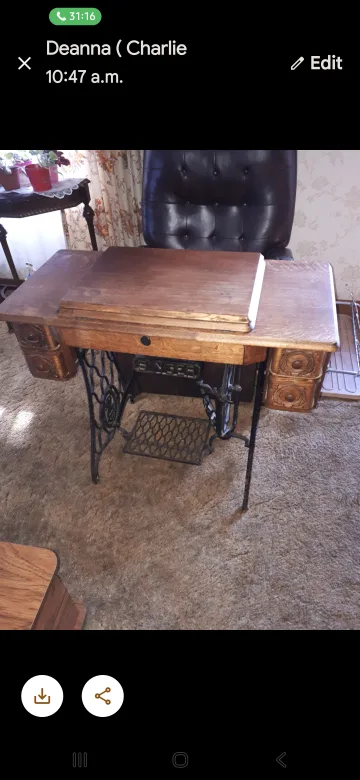 Antique Singer Sewing Machine 1900 image indicator(3)