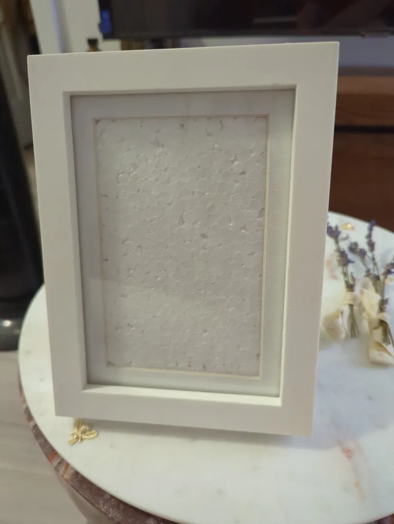 White Picture Frame5 #free thumbnail