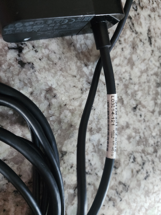 HP Laptop Charger - photo 4