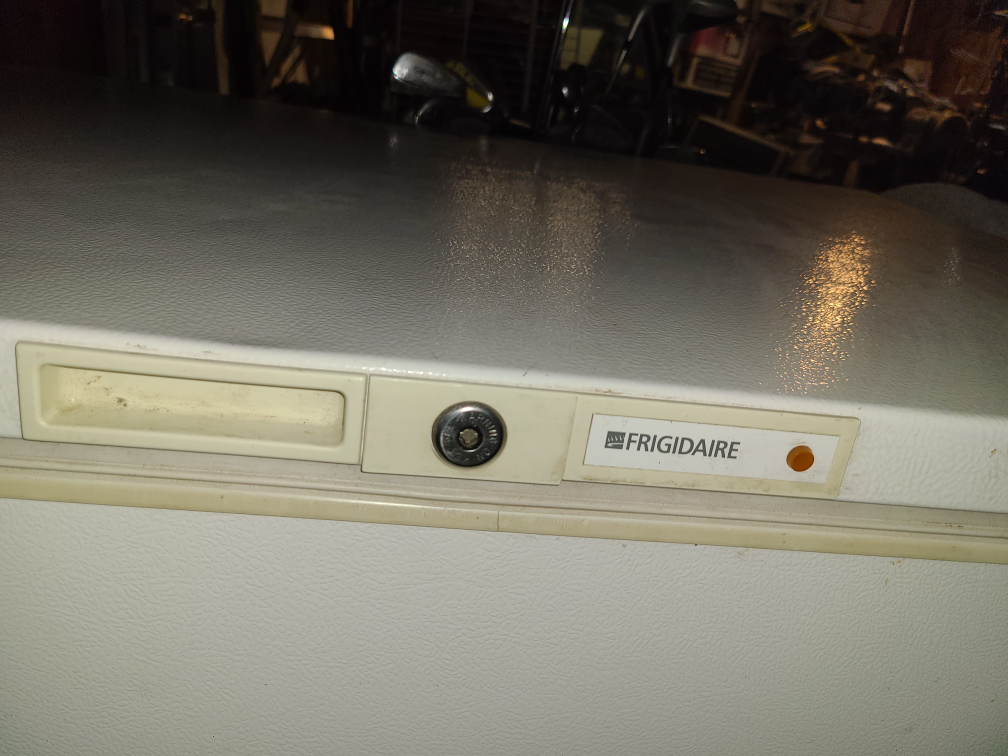 Frigidaire Chest Freezer - photo 2