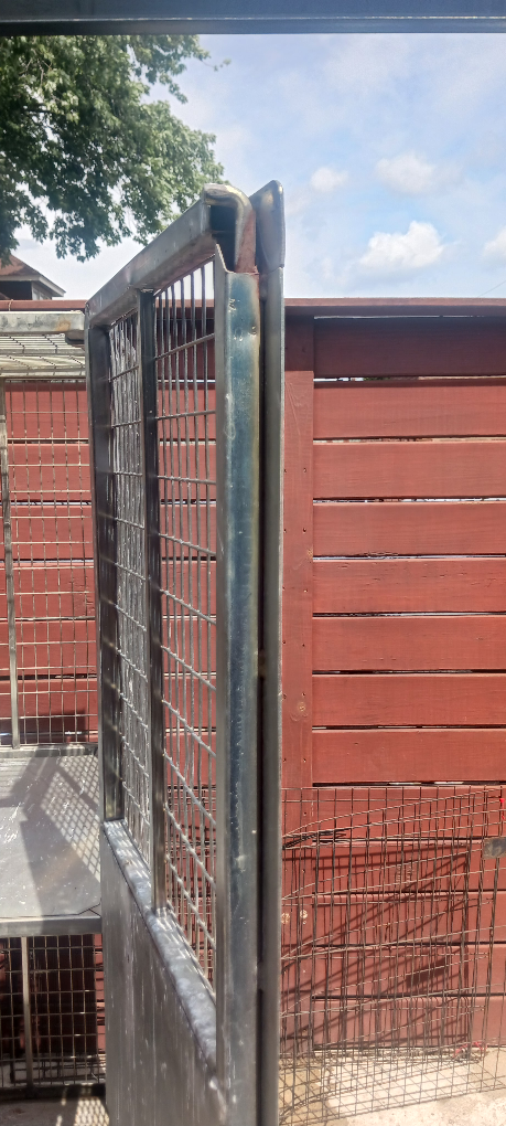 Metal Wire Cage with Wheels - photo 4