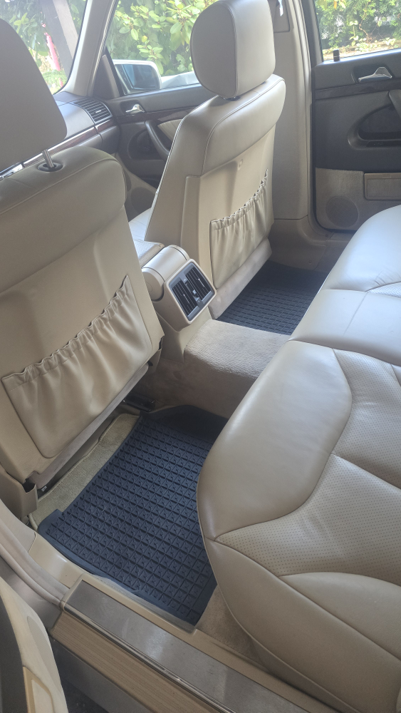 Mercedes-Benz S 320 Car - photo 4