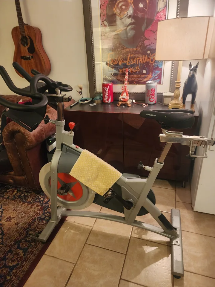 Schwinn Exercise Bike thumbnail