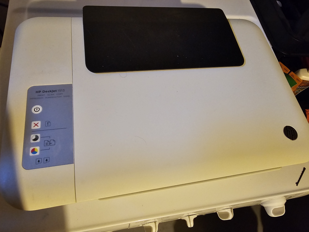 HP Deskjet 1513 Printer