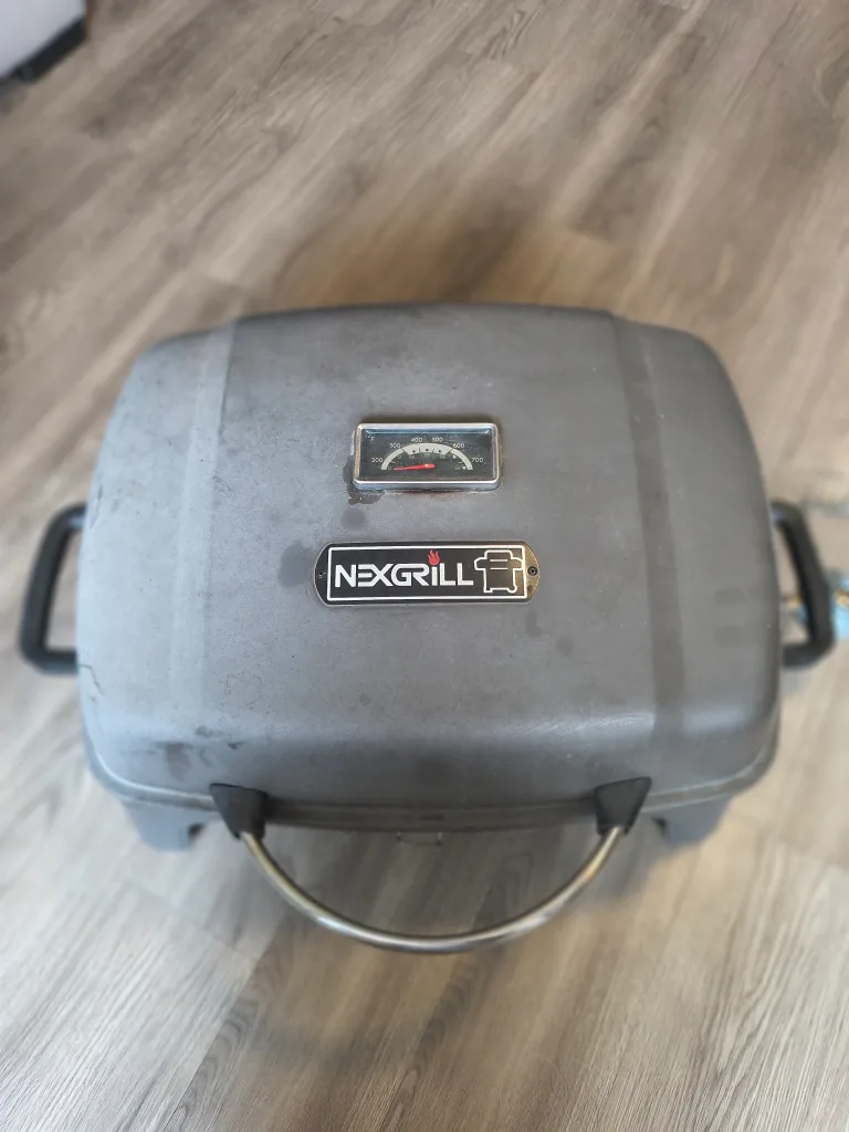 Nexgrill Portable Propane BBQ thumbnail