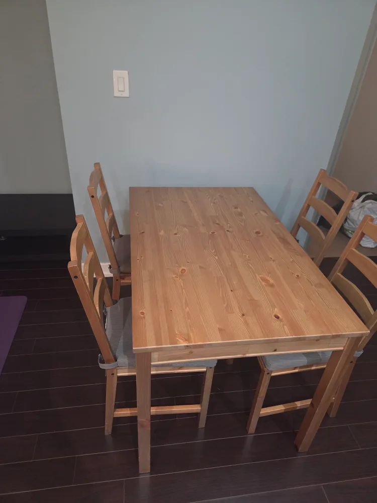 IKEA Dining Table & 4 Chairs thumbnail