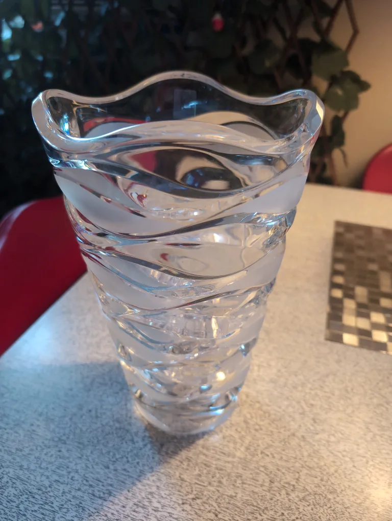 Cristal JG Durand Vase image indicator(2)