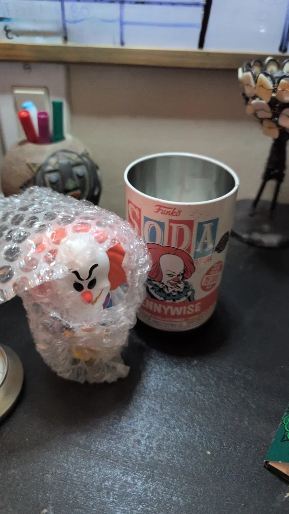 Funko Soda Pennywise Figure image indicator(2)