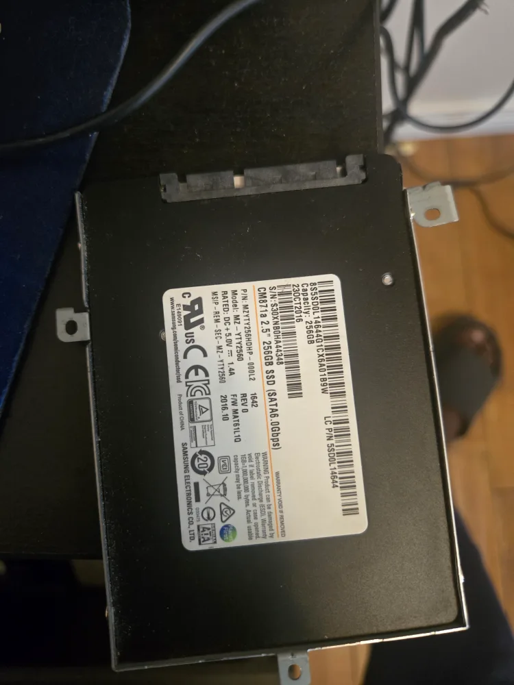 Samsung CM871a 256GB SSD thumbnail