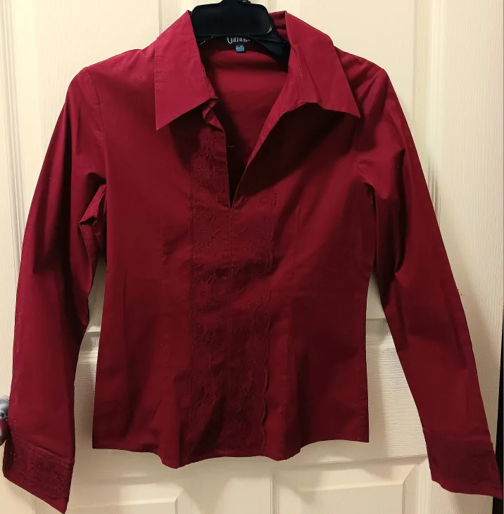 🧥Garage Burgundy Blouse - Size S/P🧥 thumbnail