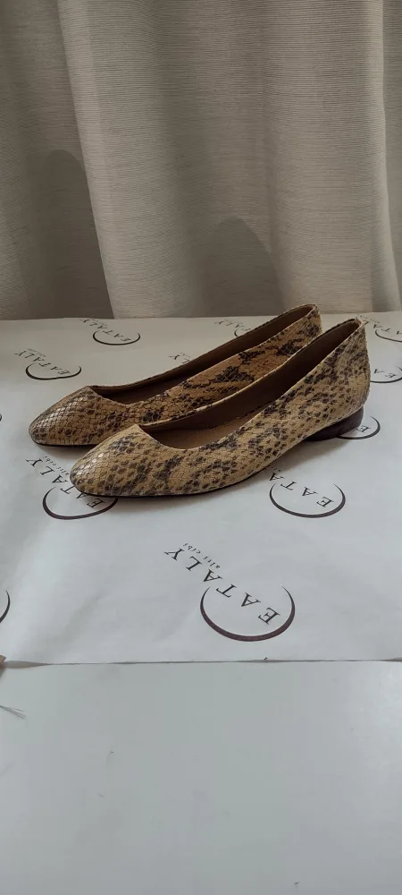 (NEW) Massimo dutti Snakeskin Print Ballet Flats image indicator(9)