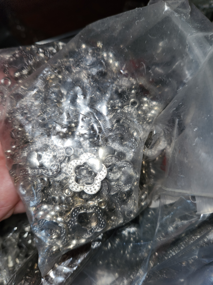🥕Craft Supplies - Metal Beads and Jewelry making materials