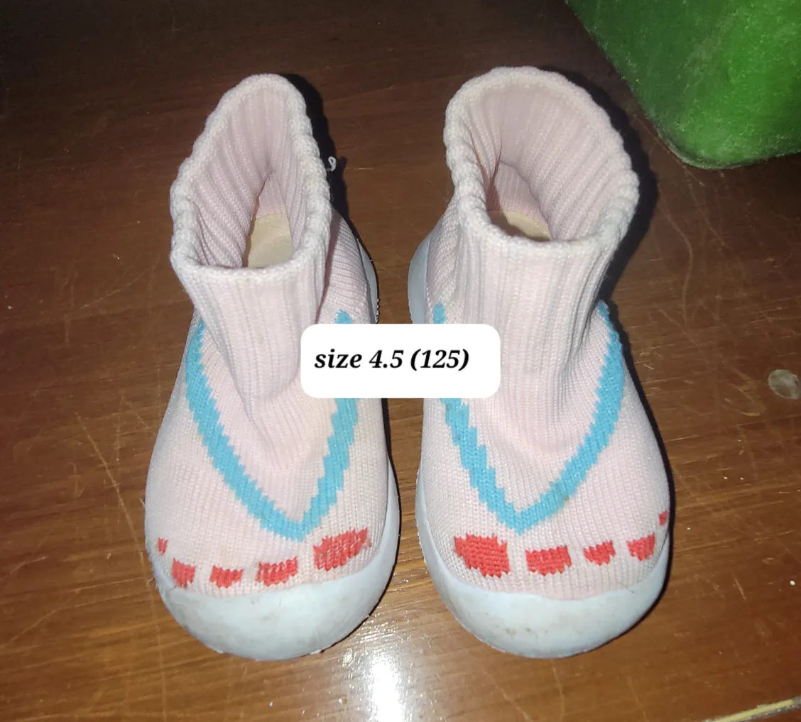 Baby/Toddler Shoes - Size 4.5 & 6/7 thumbnail