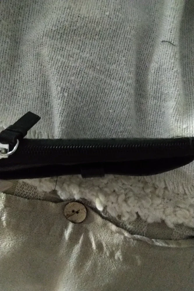 Nine West Black Card Holder image indicator(3)