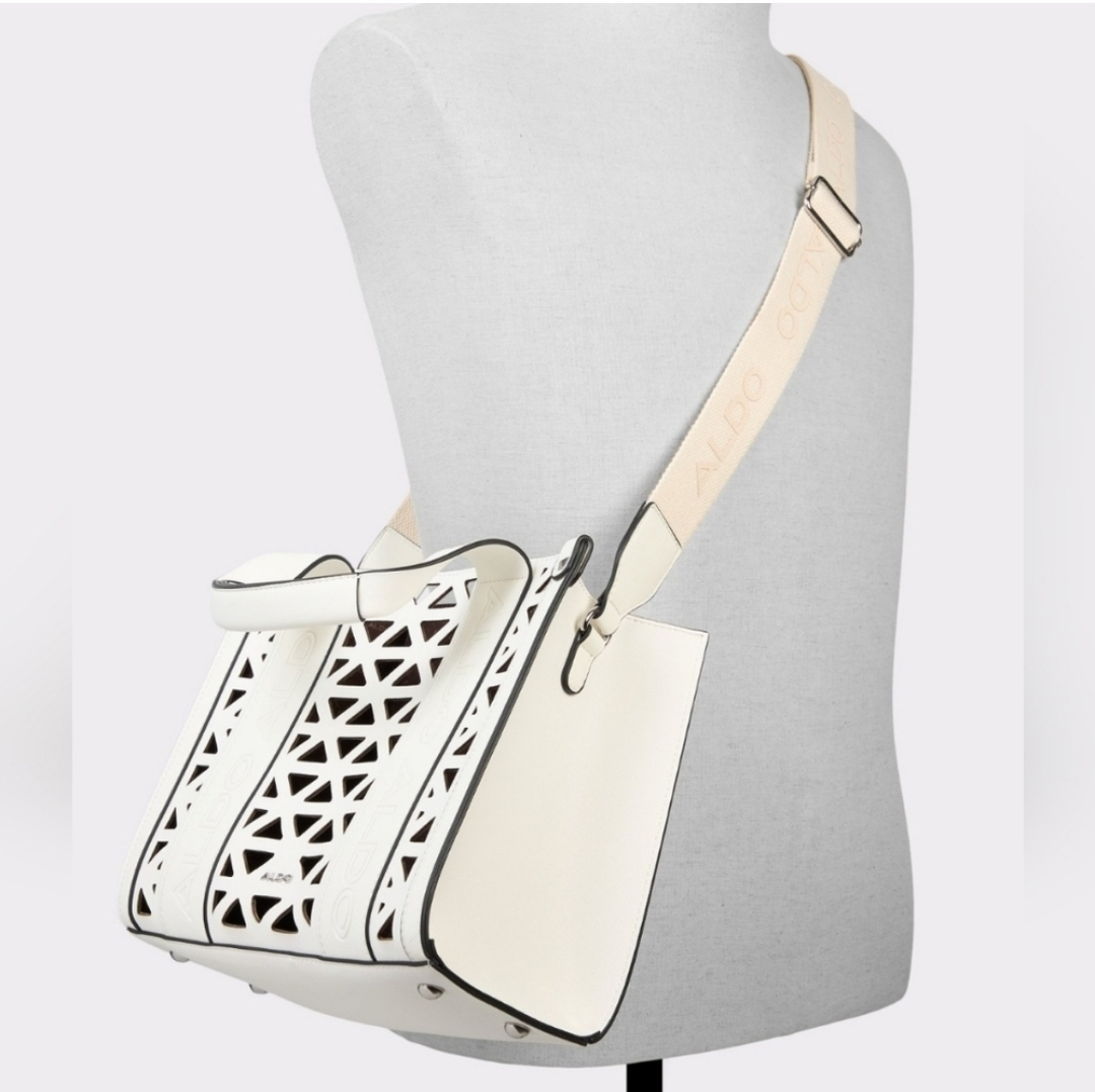 Aldo White Crossbody Bag - Never Used - photo 4