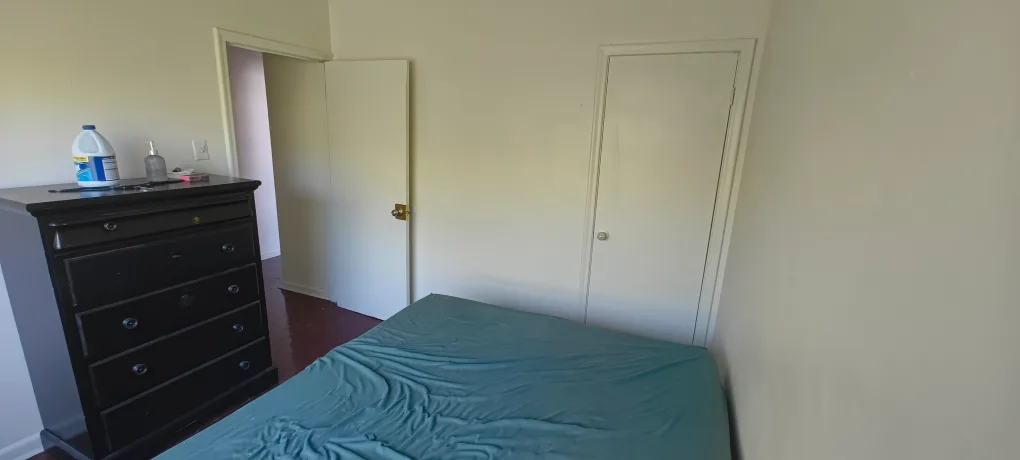 Shared Room available image indicator(8)