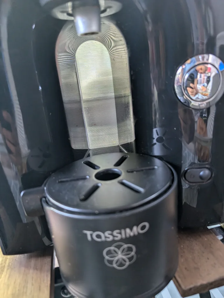 Bosch Tassimo coffee machine good condition image indicator(7)