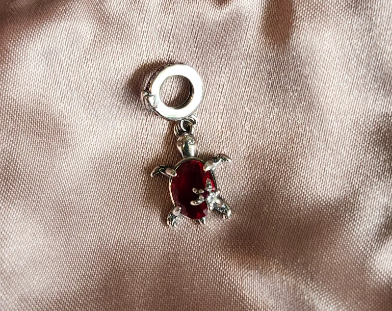 Red Murano Glass Sea Turtle Charm thumbnail
