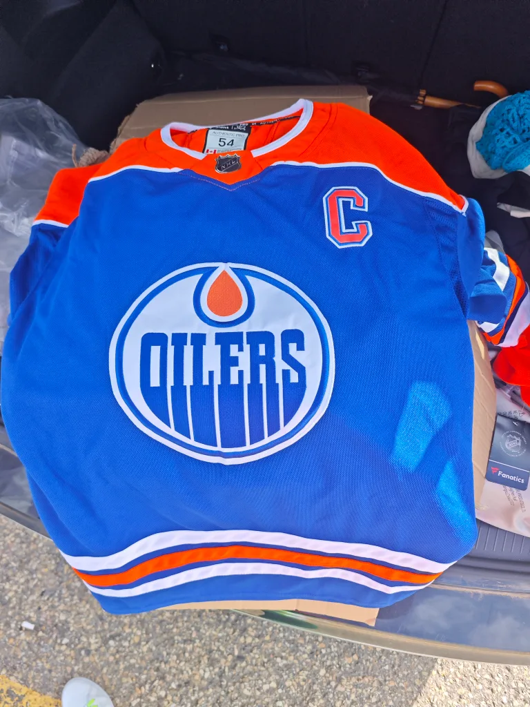 Edmonton Oilers Jersey - Size 54 thumbnail