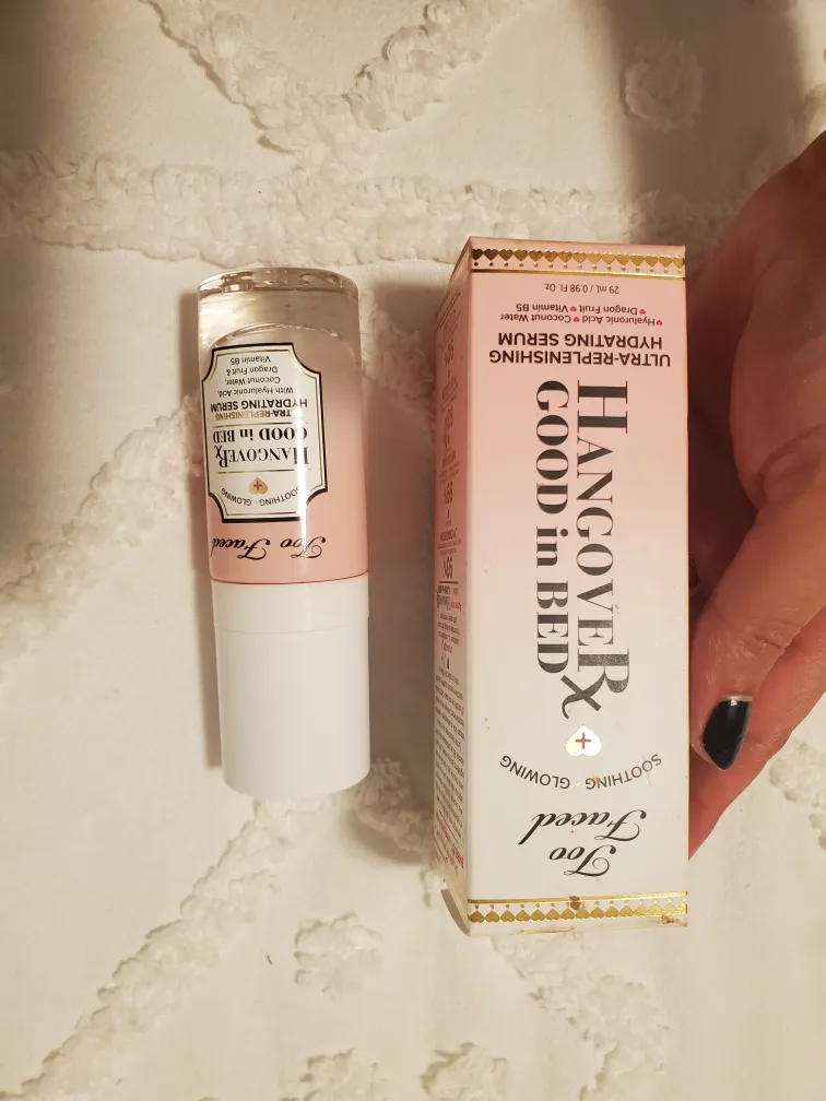 Too Faced Hangover Good in Bed Serum image indicator(4)