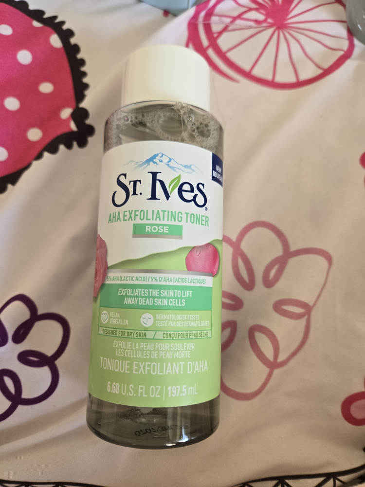 St. Ives AHA Exfoliating Toner - Rose