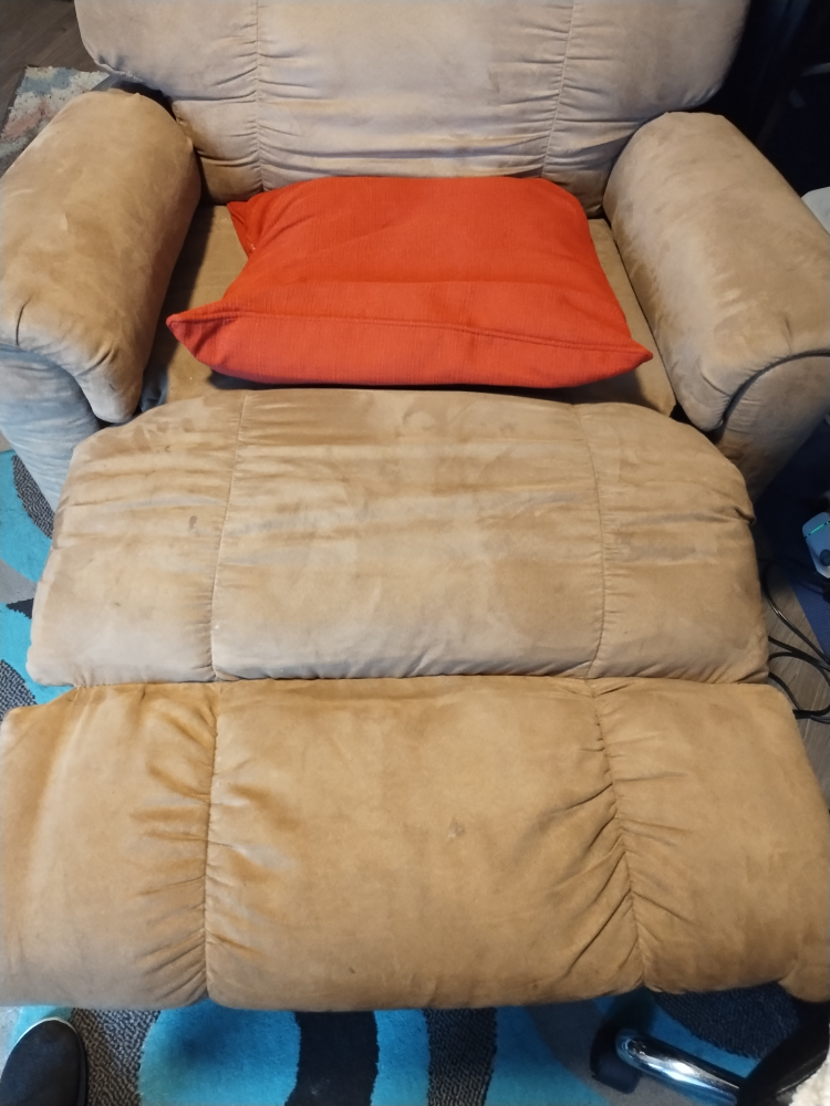 Beige Recliner Chair rocking - photo 2