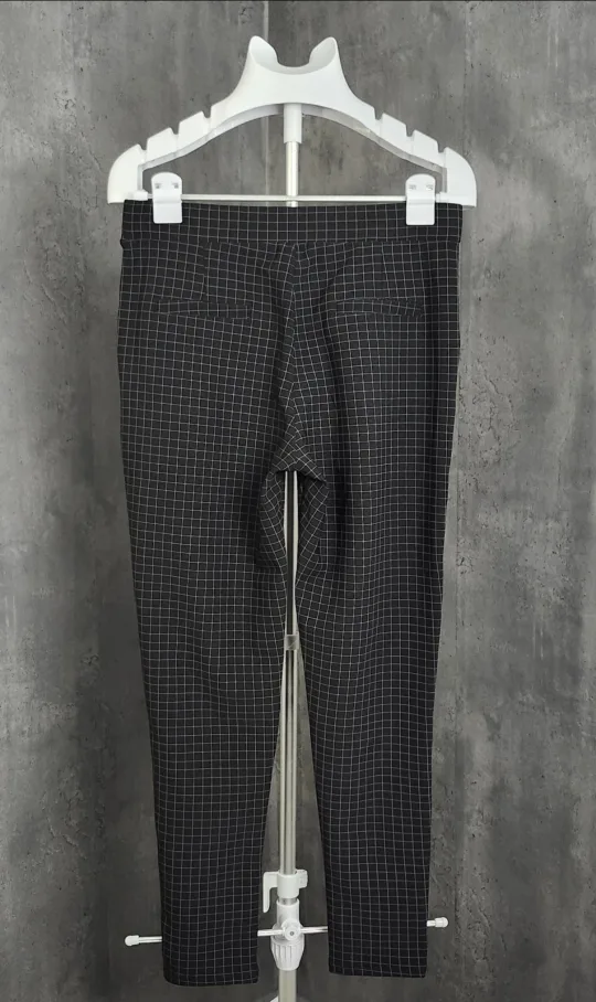 Women's Leggings L - 4 image indicator(2)