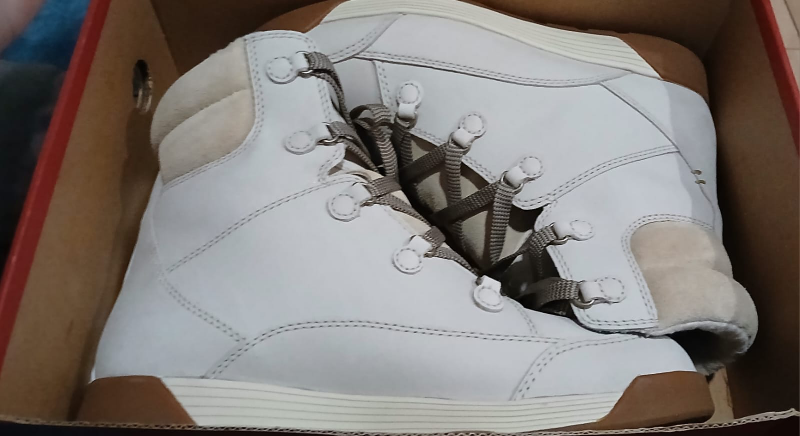 Kodiak Women's Winter Boots Size 10