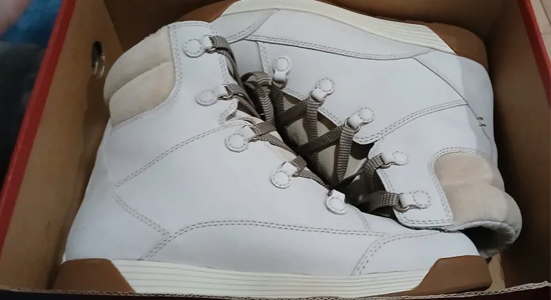 Kodiak Women's Winter Boots Size 10 thumbnail