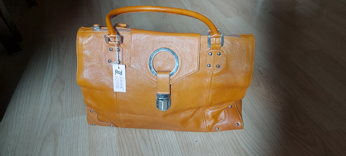 Jeanne Lottie Handbag - Stylish & Functional