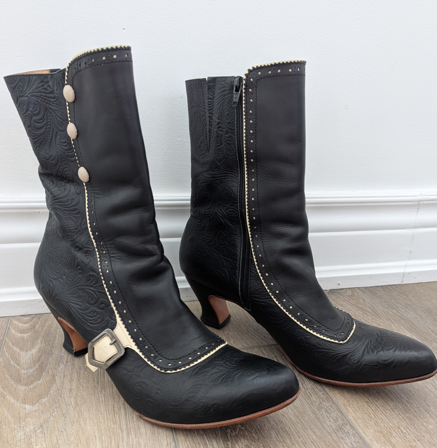 Fluevog Babylon boots size 11