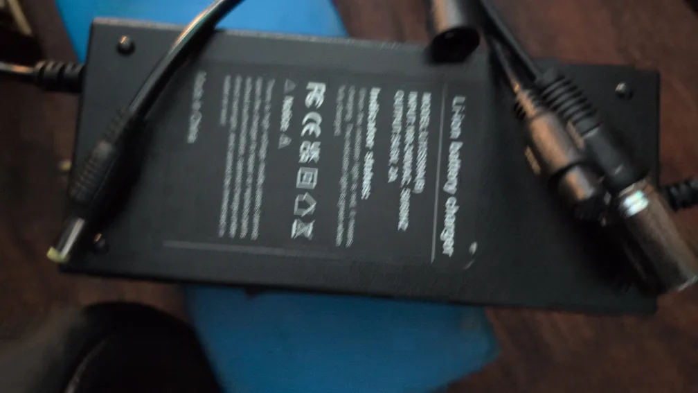 Li-ion E-Scooter 48V 12AH Battery/multi adapter charger image indicator(8)